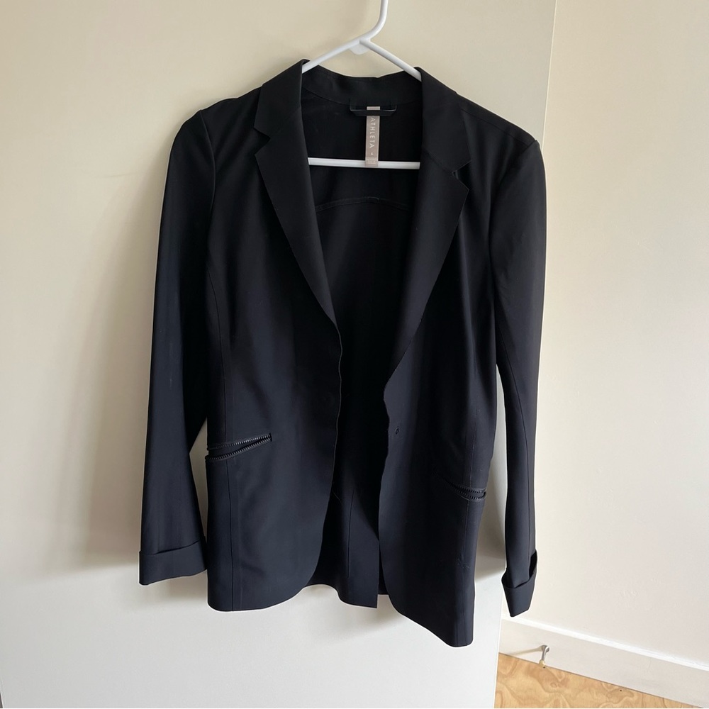 Black Athleta blazer with zippered pockets
